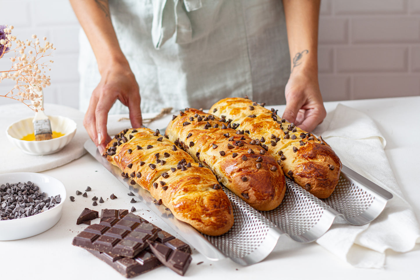 Perforated Stainless Steel Baguette Pan for 3 Baguettes