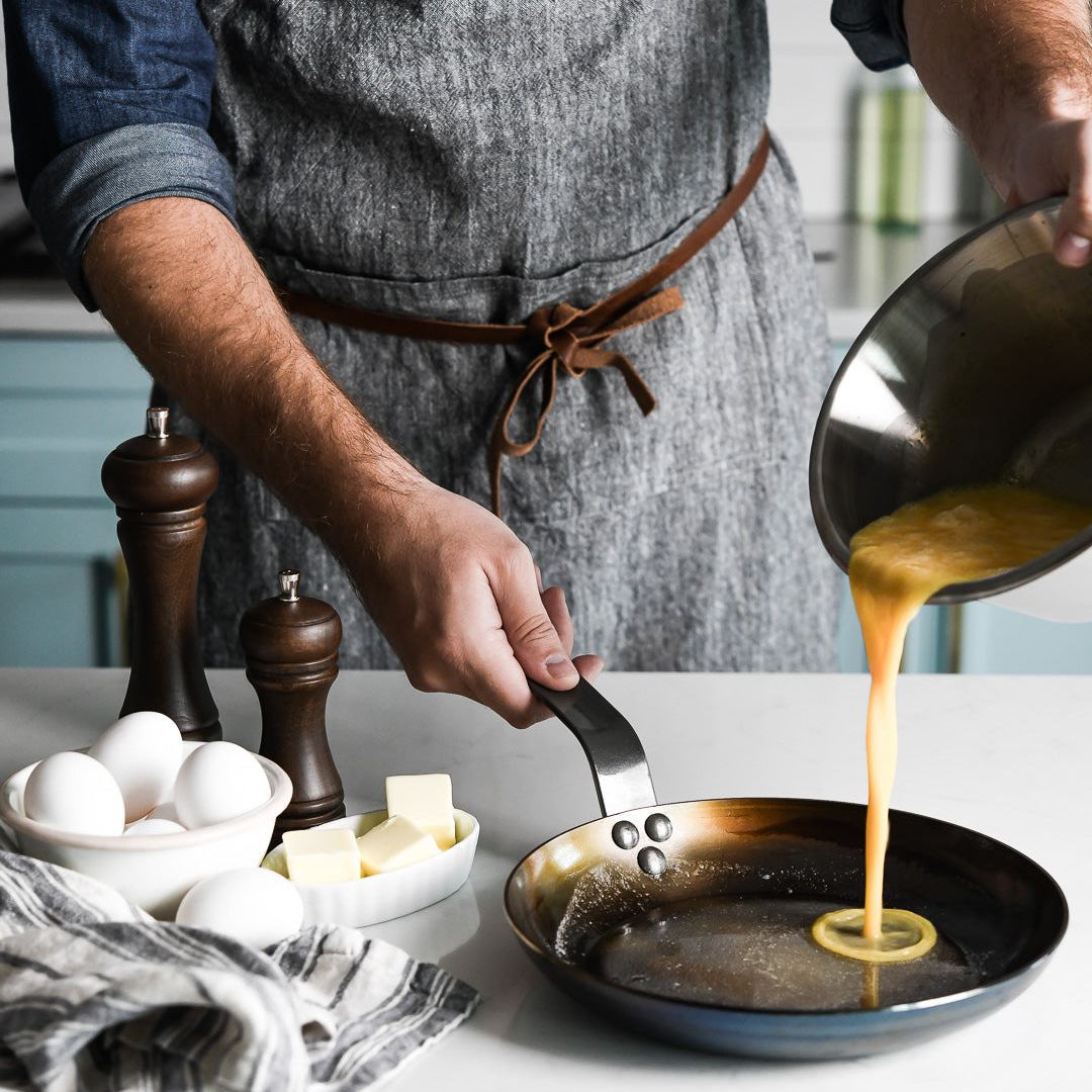 MINERAL B Carbon Steel Omelette Pan