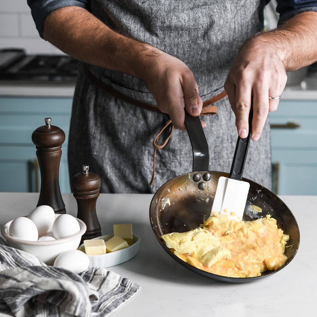 MINERAL B Carbon Steel Omelette Pan