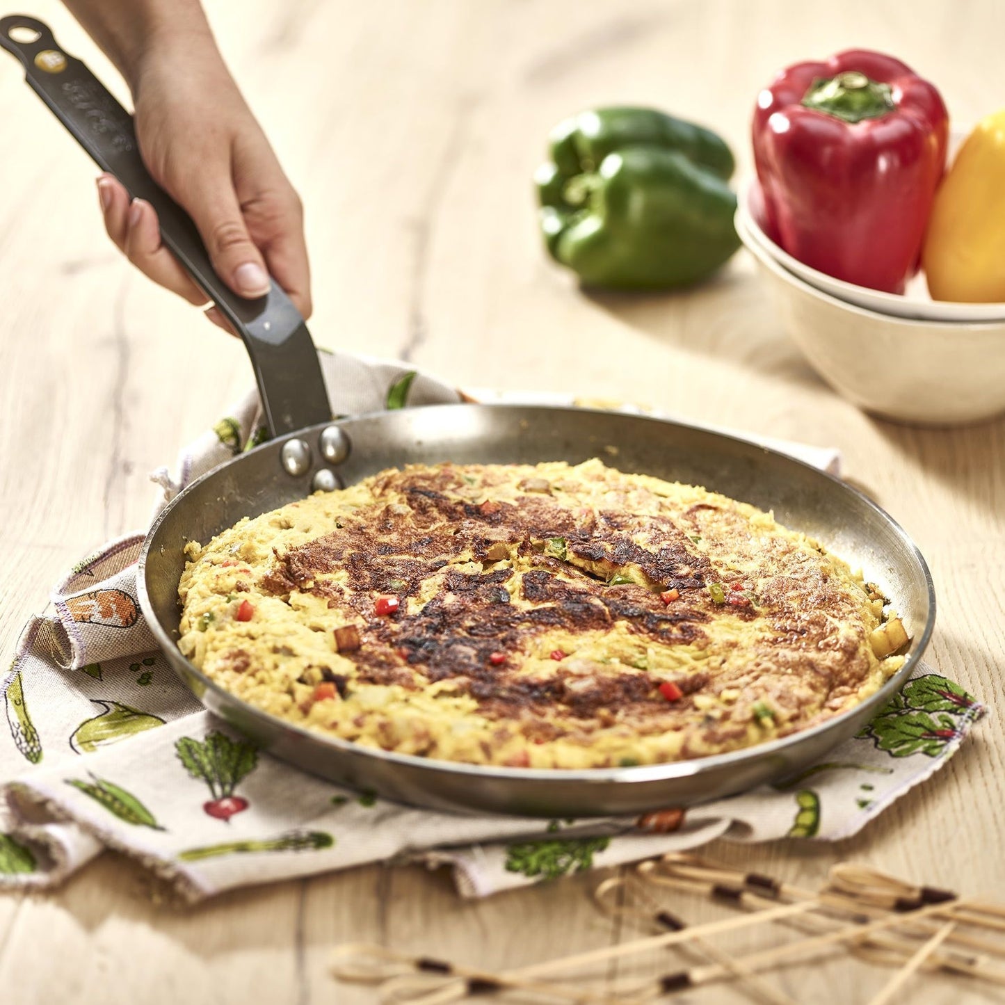 MINERAL B Carbon Steel Omelette Pan