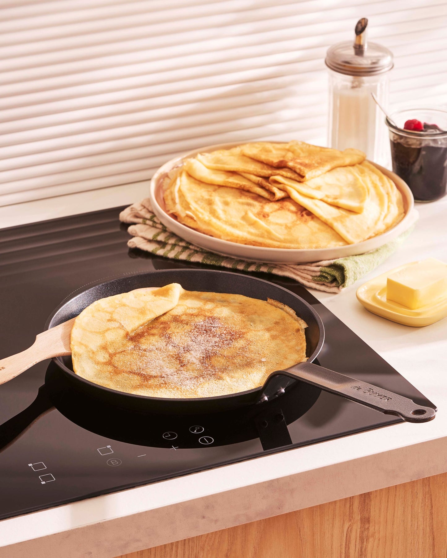 CERANOA Ceramic Non-Stick Crepe Pan