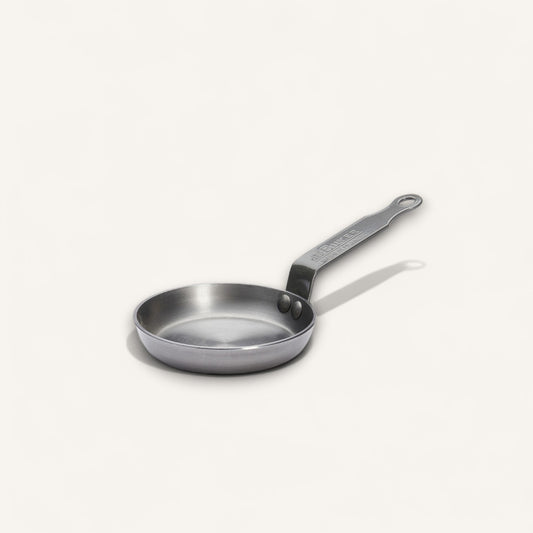 MINERAL B Carbon Steel Egg & Pancake Pan